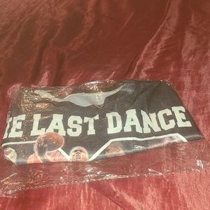 MEN'S SIZE MEDIUM/LARGE DA LAST DANCE MJ T-SHIRT!!